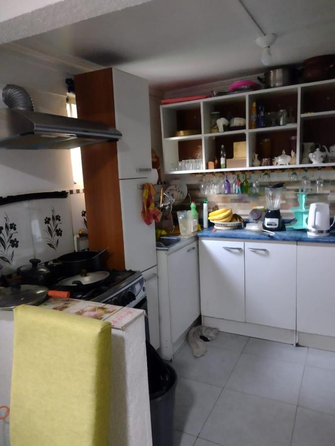 Hostal Ines Hotel Santiago de Chile Bagian luar foto